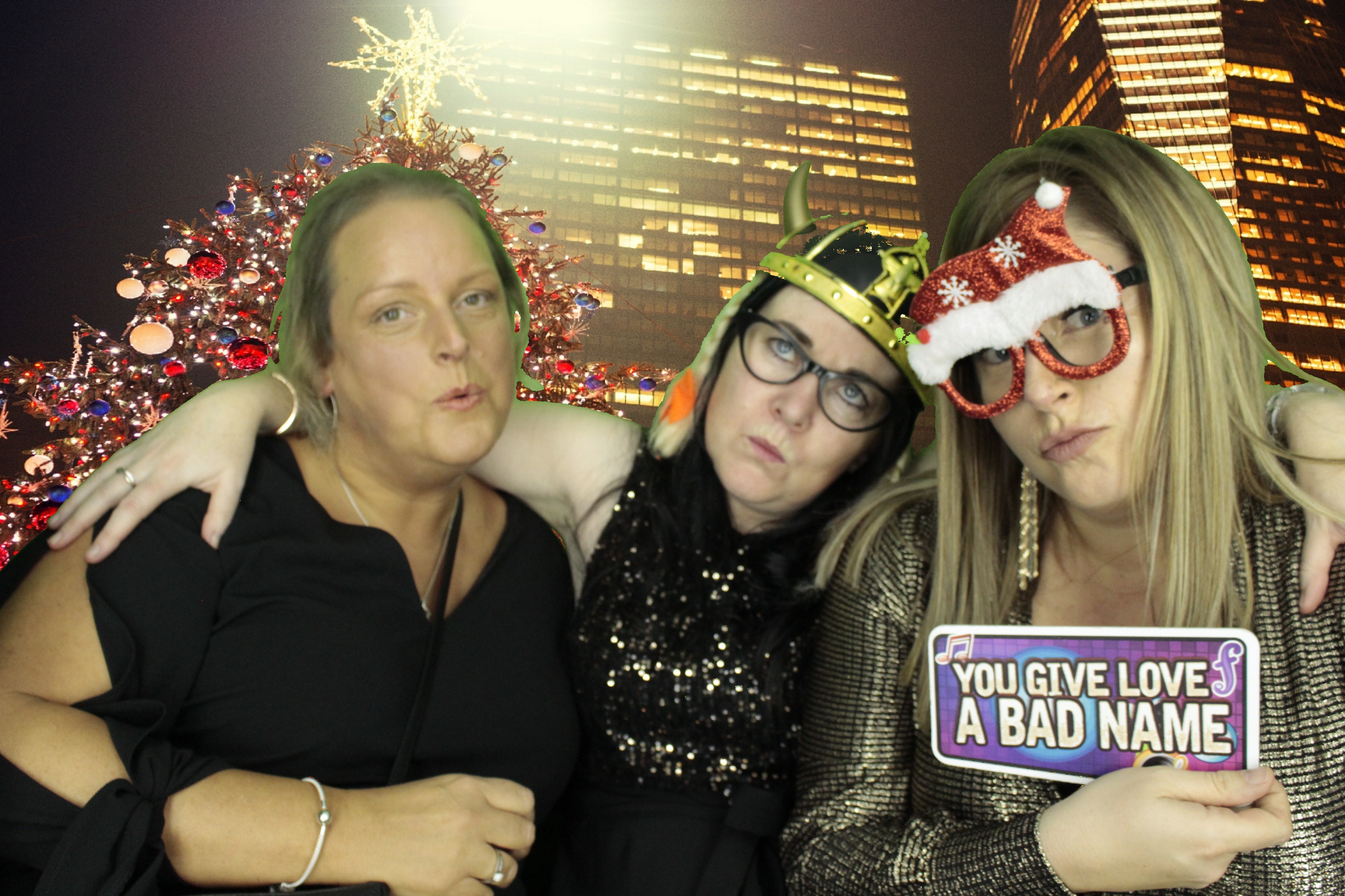Ocean Network Express Christmas Party 2019 | View more photos from the event at gallery.myphotoboothexperience.co.uk/u/MyPhotoBoothExperienceLtd/Ocean-Network-Express-Christmas-Party-2019